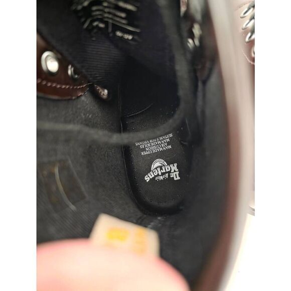 Dr. Martens Vegan 1460 Lace Up Boots Lady 6 - Picture 12 of 12